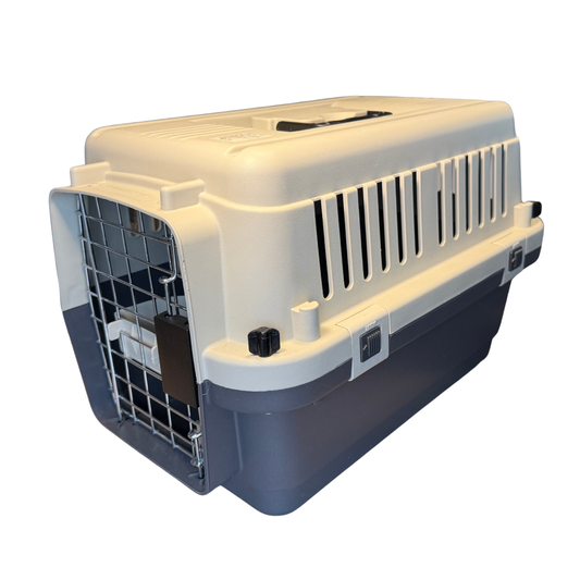 Essentials Plastic Carrier